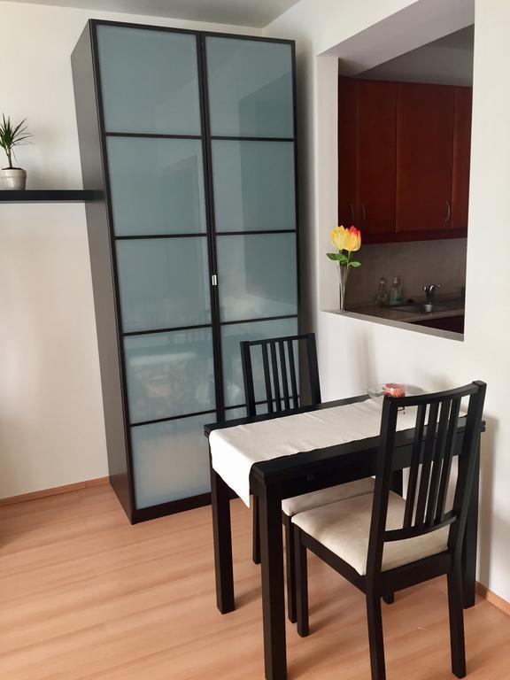 Cozy Apartment In District 8 Budapest Esterno foto